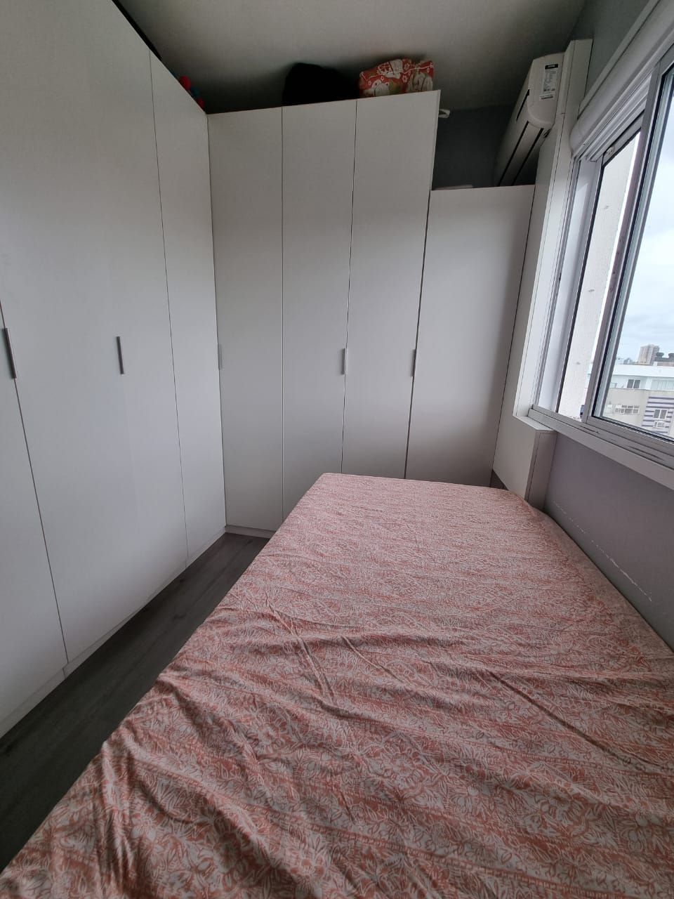 Apto 3 dorm living estendido, andar alto no Passo da Areia — foto 13