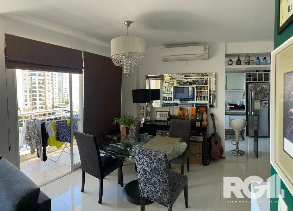 Apartamento à venda com 2 dormitórios transformado em 1 (facilmente reversível), suíte, com  69,04m², 2 vagas de garagem. — foto 3