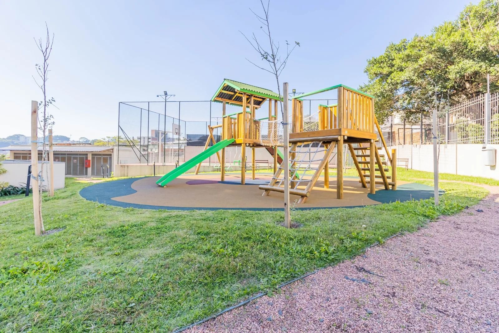 Garden Semimobiliado com 3 Dormitórios e Terraço na Chácara das Pedras — foto 27
