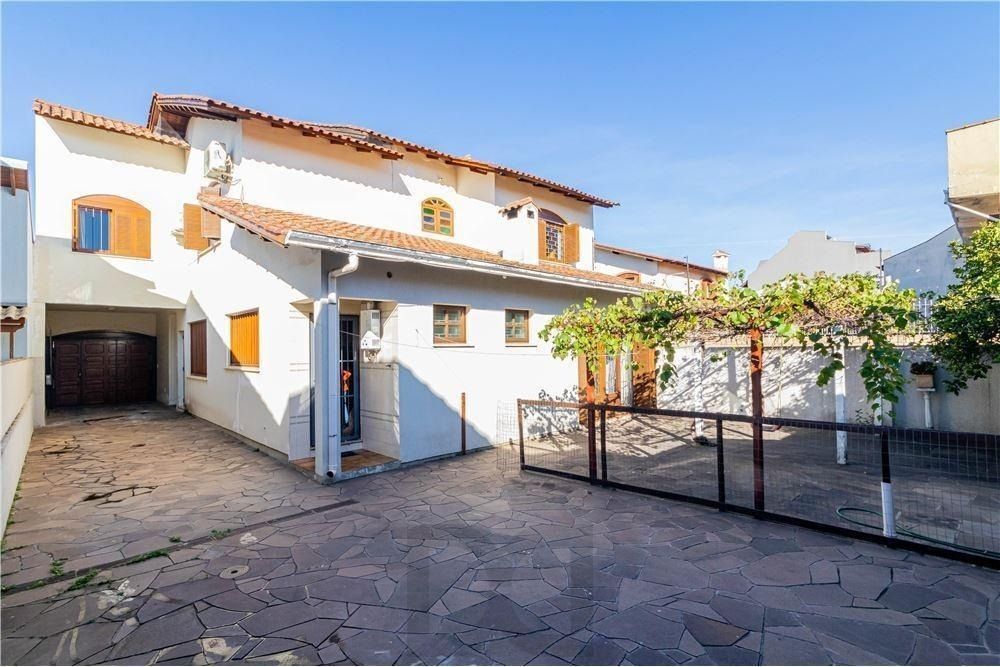 Ampla casa com 3 Dormitórios 293m² e Pátio amplo Próximo a Adda Mascarenhas — foto 41
