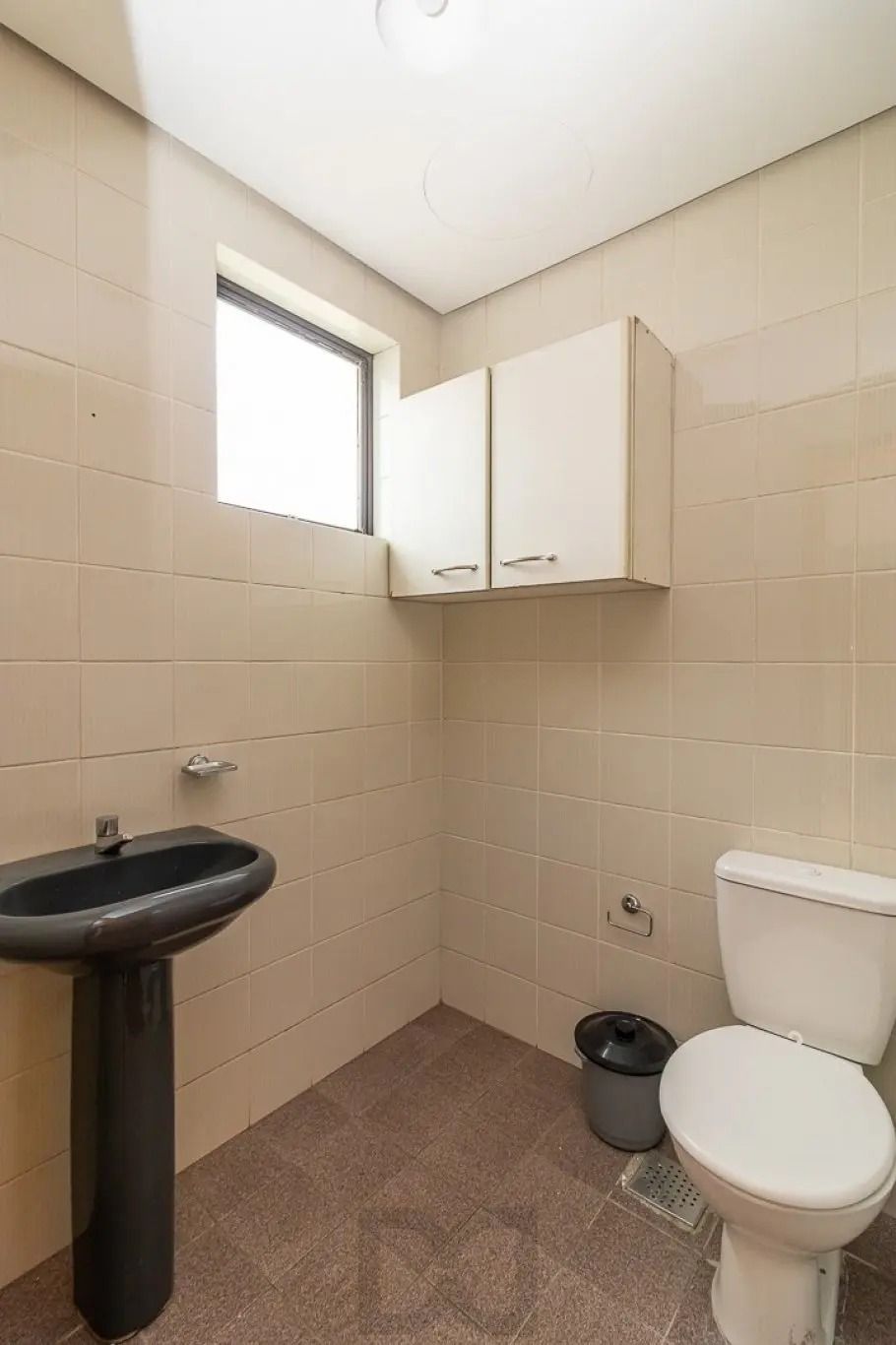 Sala a com 40m² privativos vaga e elevador, na Rua Barão do Gravataí, Menino Deus - Porto Alegre. — foto 9