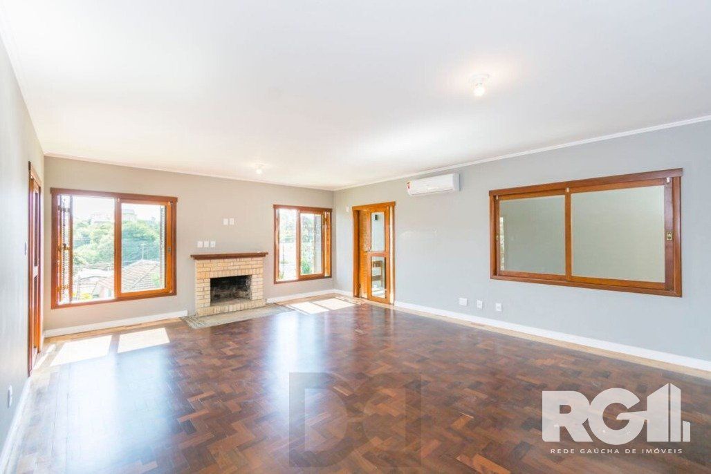 Casa com piscina, 3 dormitórios, 258m² privativos, no Jardim Itu. — foto 6