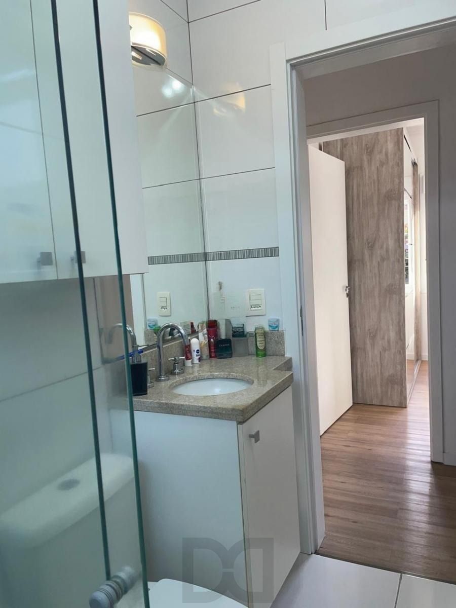 Casa com 3 dormitórios, suíte, lavabo, espaço gourmet com churrasqueira. — foto 31