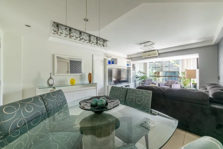 Apartamento Garden com 3 dormitórios e pátio ensolarado — foto 8