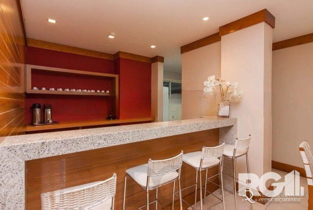 Apartamento à venda com 2 dormitórios transformado em 1 (facilmente reversível), suíte, com  69,04m², 2 vagas de garagem. — foto 9