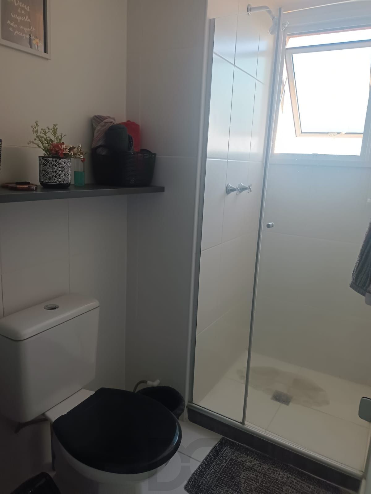 Apartamento de 3 dormitórios com living estendido, semi mobiliado, suíte e churrasqueira. — foto 6