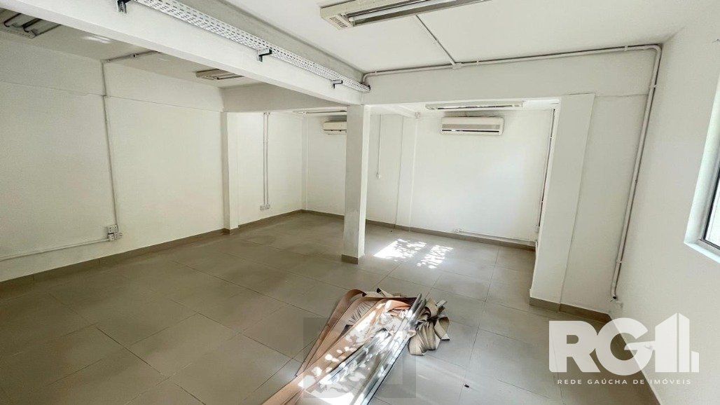 Prédio Comercial Imponente com 1.200m² na Zona Norte de Porto Alegre — foto 10