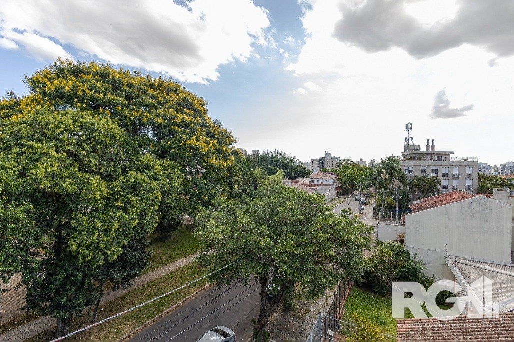 Cobertura desocupada com 3 Quartos e Área Gourmet em Porto Alegre — foto 36