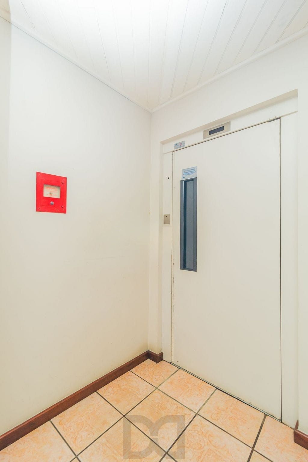 Cobertura com piscina, 3 quartos, 232² privativos elevador - Jardim Planalto — foto 38