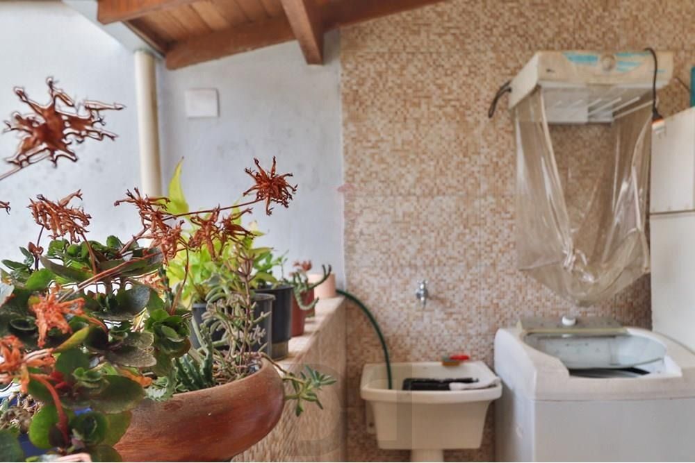 Casa com 2 dormitórios, lavabo, espaço gourmet e 2 vagas. — foto 43