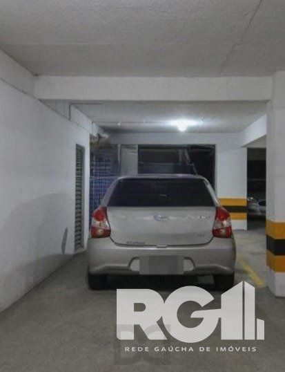 Apartamento Mobiliado com 3 Quartos, Suíte e 2 Vagas no Sarandi — foto 14
