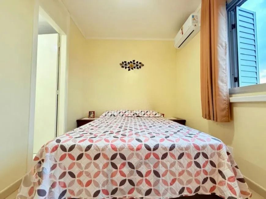 Apartamento com 3 dormitórios, sacada e churrasqueira. — foto 16