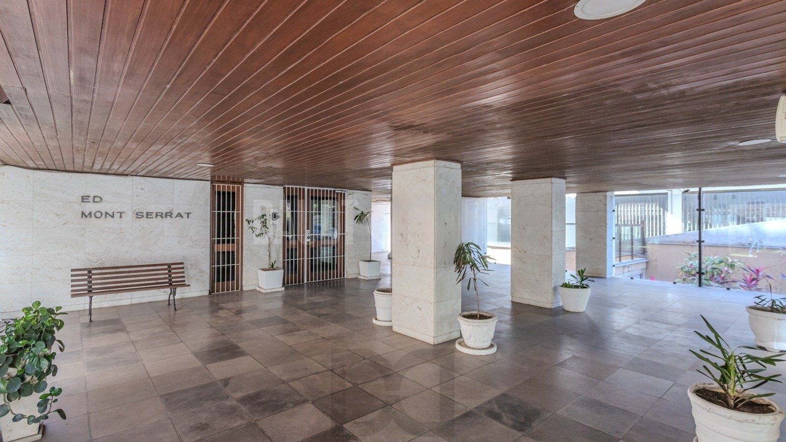 Apartamento semimobiliado de 140 m² privativos no bairro Mont'Serrat — foto 19