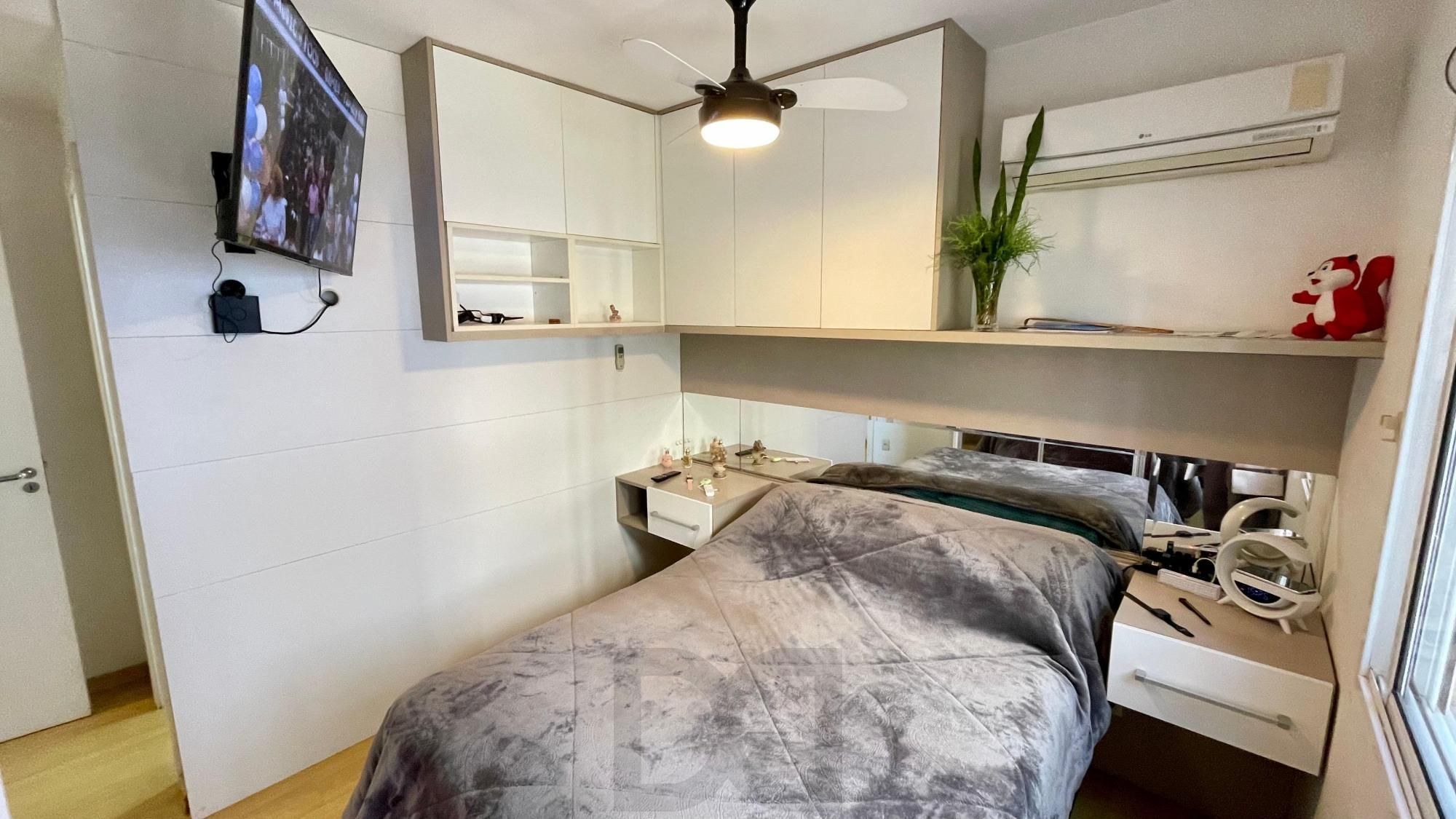 Apartamento Semimobiliado com 3 Dormitórios e Suíte — foto 11
