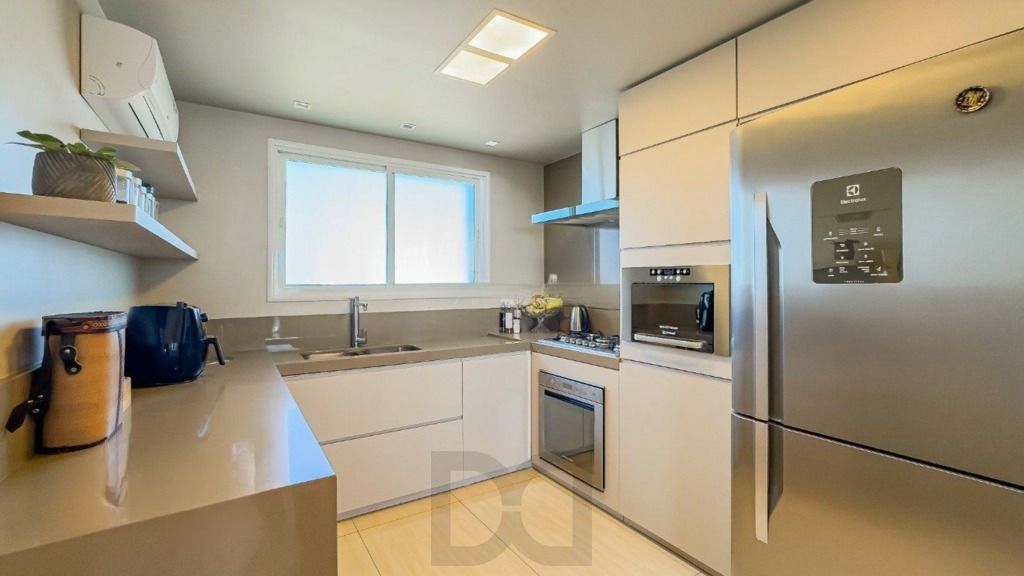 Apartamento com vista para o Guaíba, 3 dormitórios e 2 vagas — foto 11