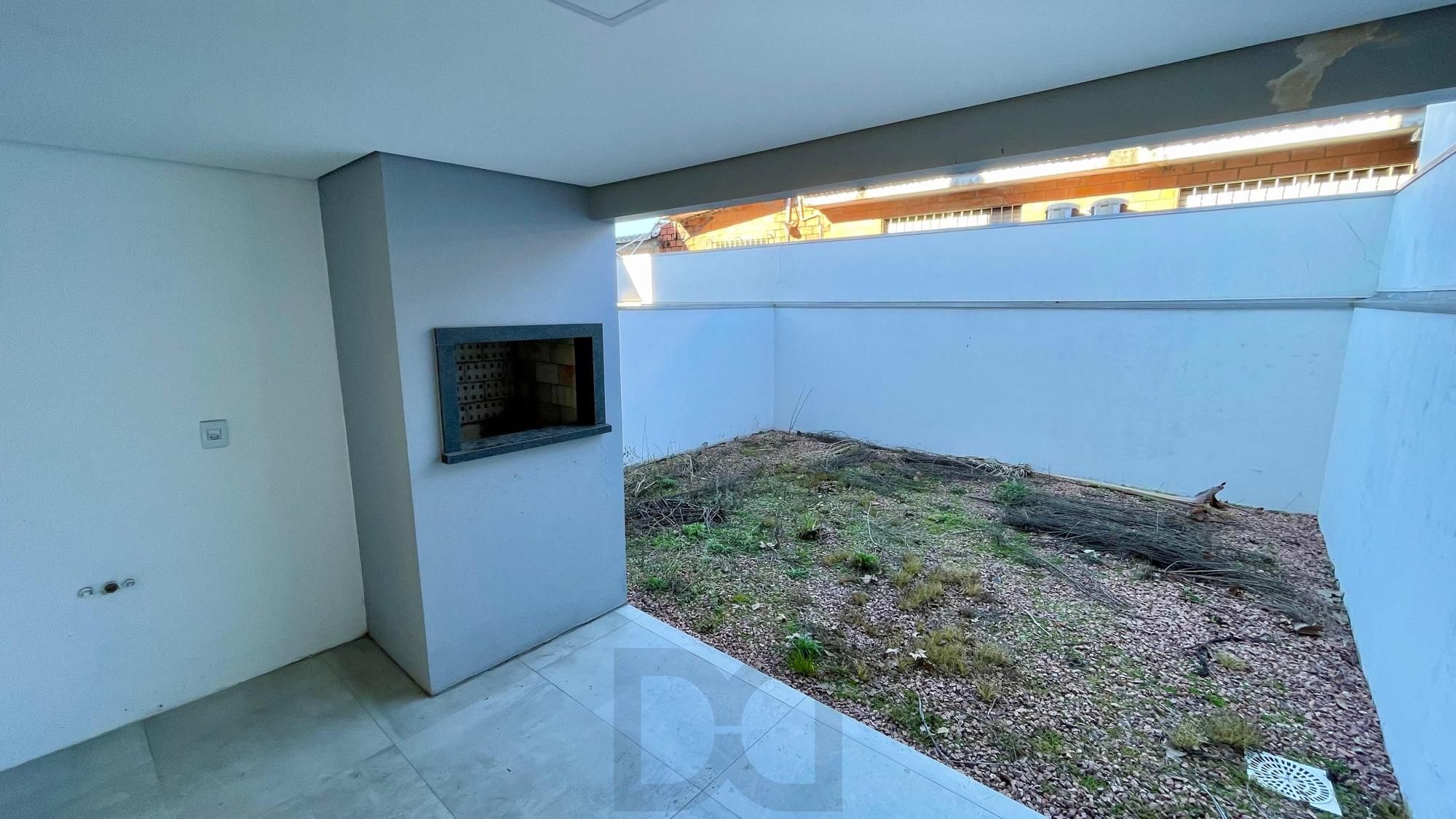 Sobrado Novo com Suíte e Churrasqueira no Jardim Planalto — foto 2