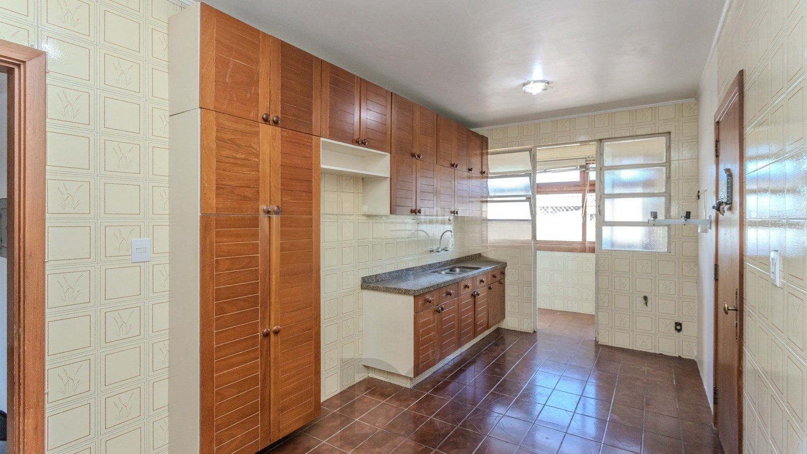 Apartamento semimobiliado de 140 m² privativos no bairro Mont'Serrat — foto 14