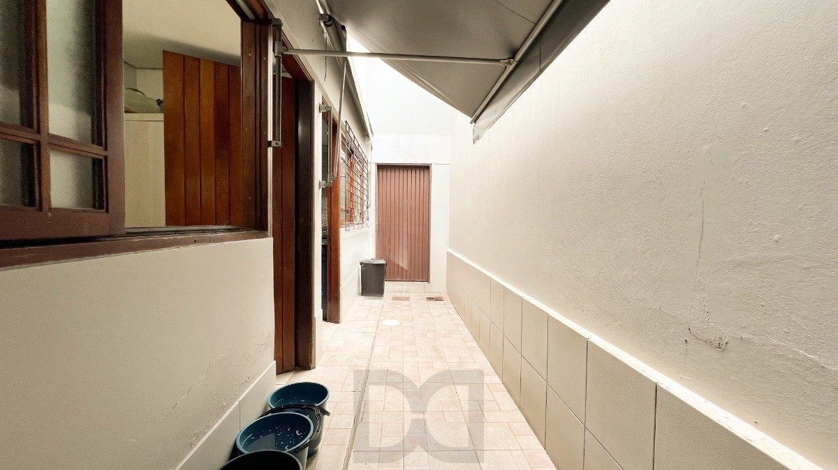 Casa com pátio gourmet e aquecimento solar — foto 25