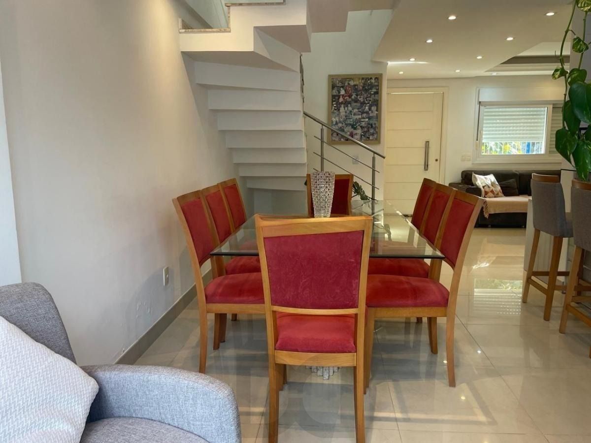 Casa com 3 dormitórios, suíte, lavabo, espaço gourmet com churrasqueira. — foto 2