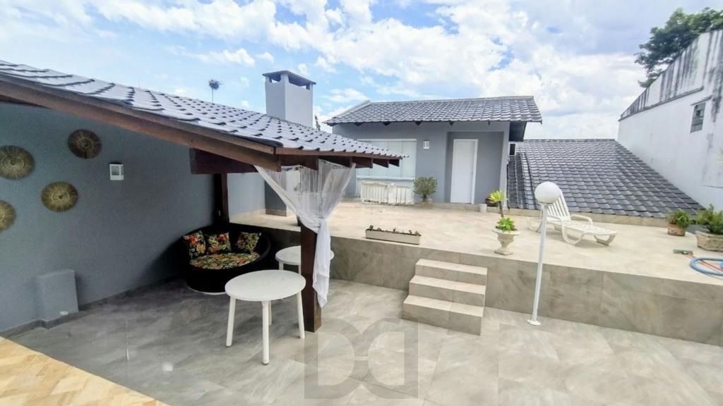 Casa reformada com 3 suítes patio e piscina no bairro Cristo Redentor — foto 26