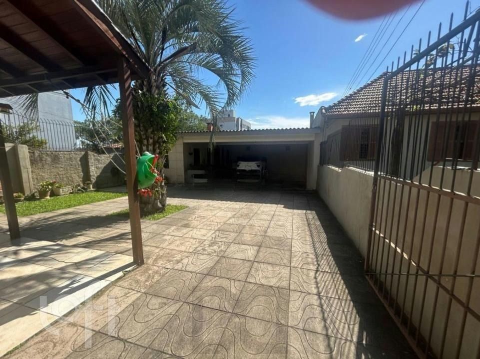 Casa ampla com 4 dormitórios e espaço gourmet no São Sebastião — foto 19