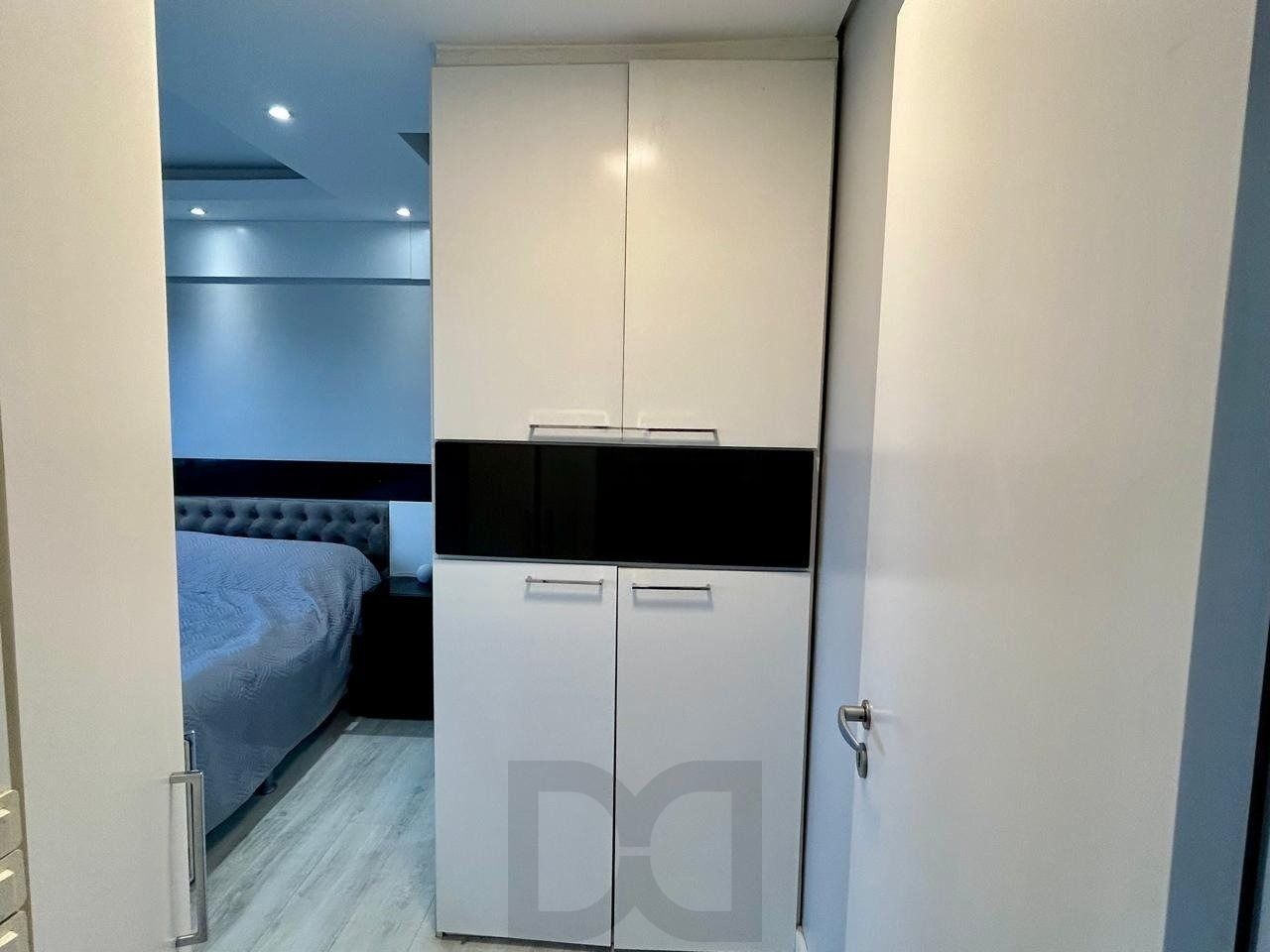 Apartamento com 3 dormitórios, suíte e 2 vagas — foto 10