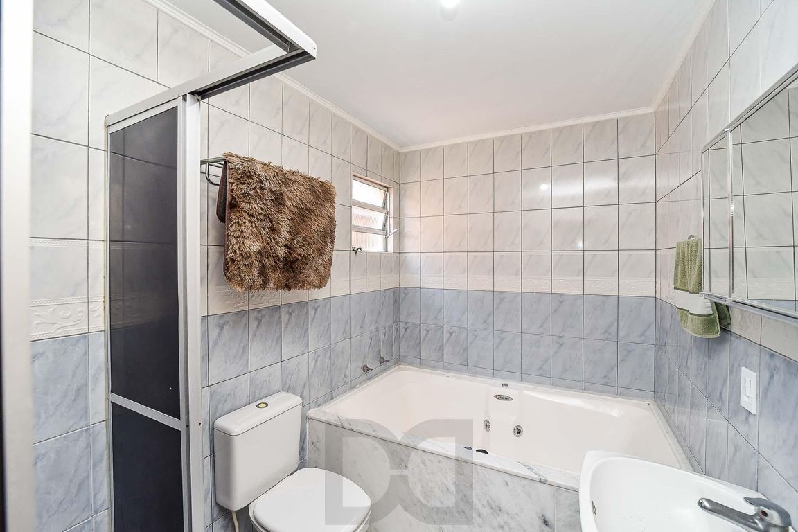 Casa com 4 dormitórios, R Doutor Paulino Guerra — foto 18