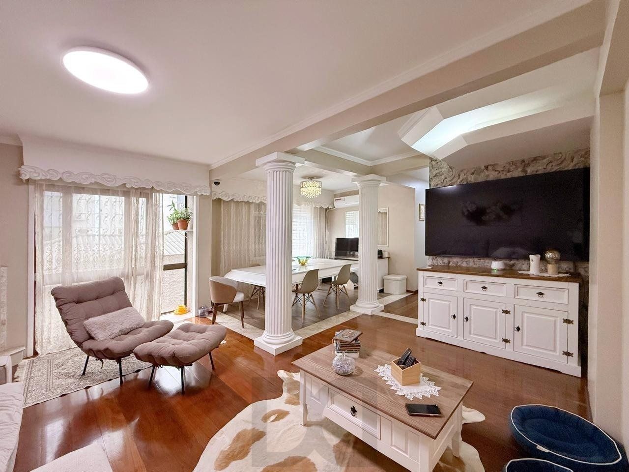 Apartamento com 3 dormitórios, suíte, lareira e depósito próximo ao Iguatemi — foto 1