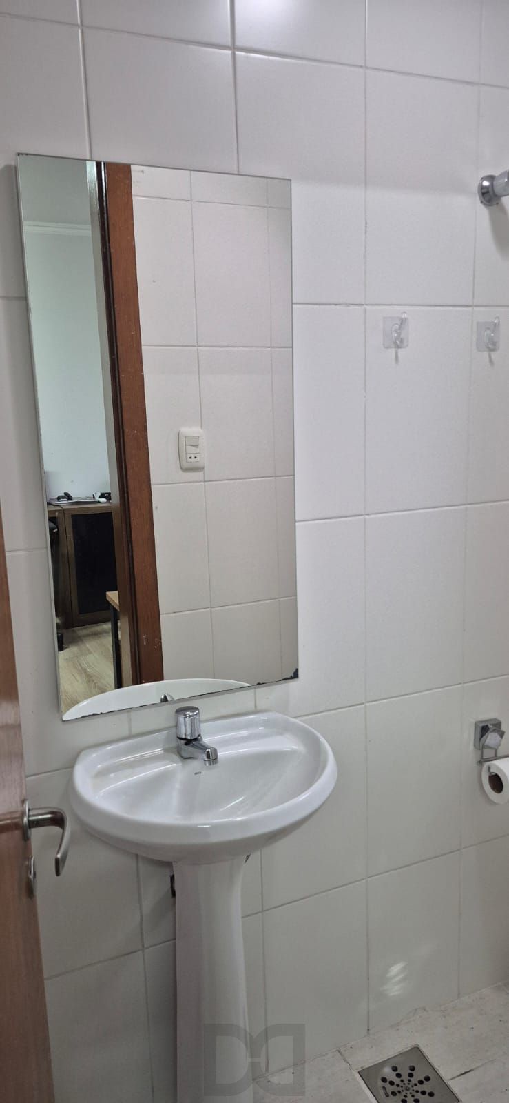 Sala Comercial à Venda na Rua dos Açores– Bairro Passo da Areia — foto 8