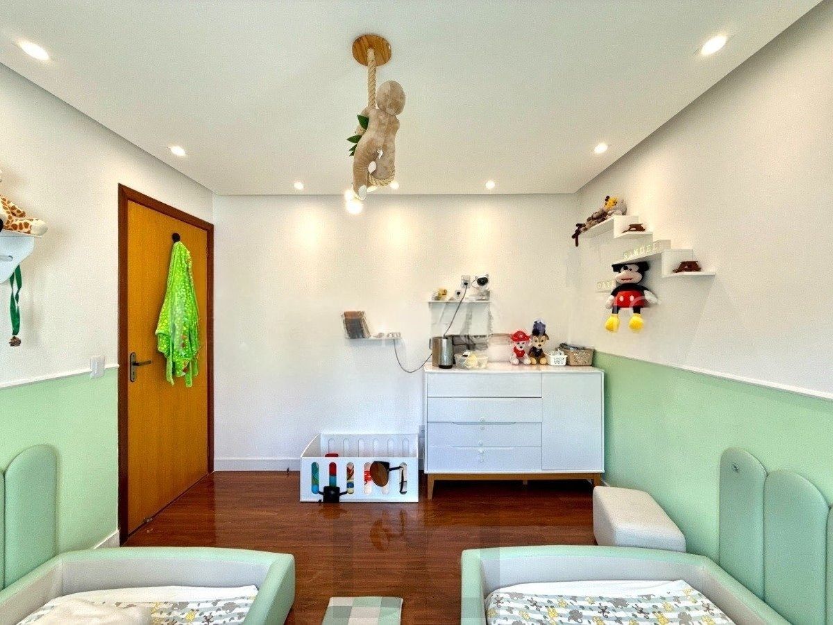 Casa ampla com 4 dormitórios, suíte e área de lazer- Passo da Areia — foto 28