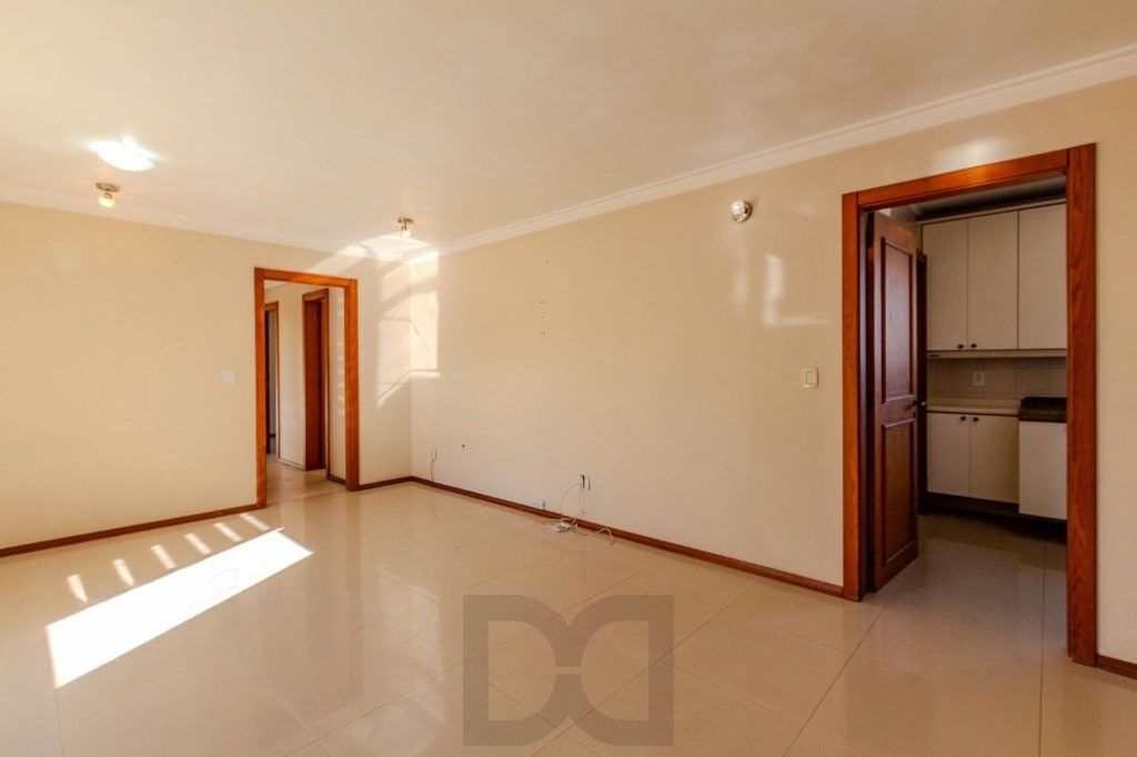 Apartamento com Lareira e Churrasqueira Próximo à Sogipa — foto 3