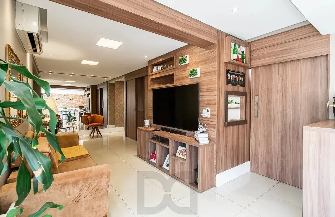 Apartamento Garden 3 dorm, semimobliado com Pátio no Bairro Santana — foto 7