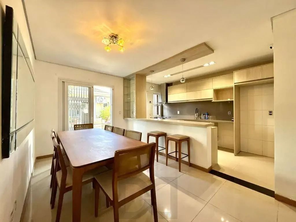 Casa com Quintal e Espaço Gourmet no Jardim Sabará — foto 8