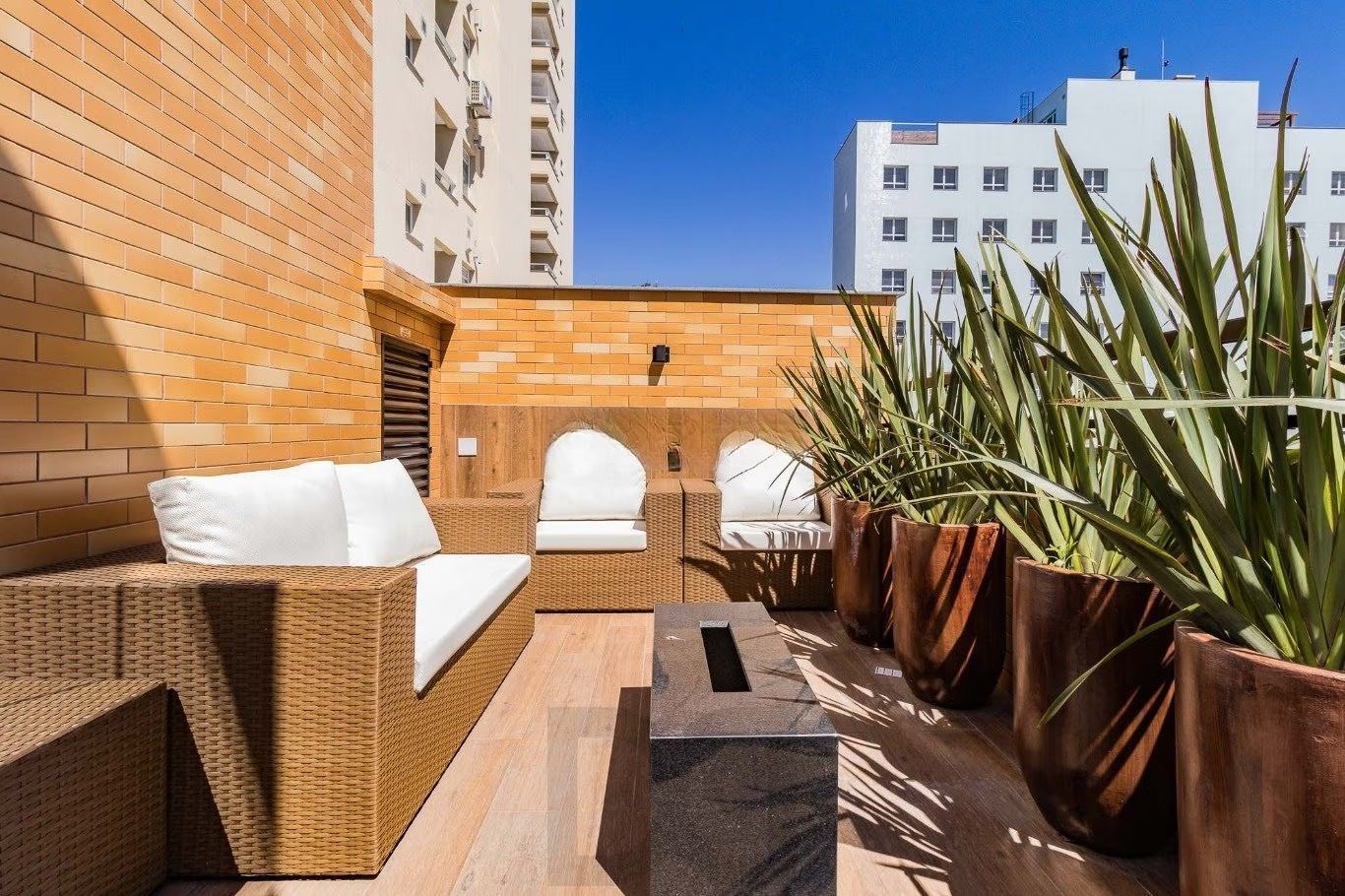 Apartamento novo semimobiliado 3 dorm, 2 suítes, andar alto, no Passo D'areia. — foto 28