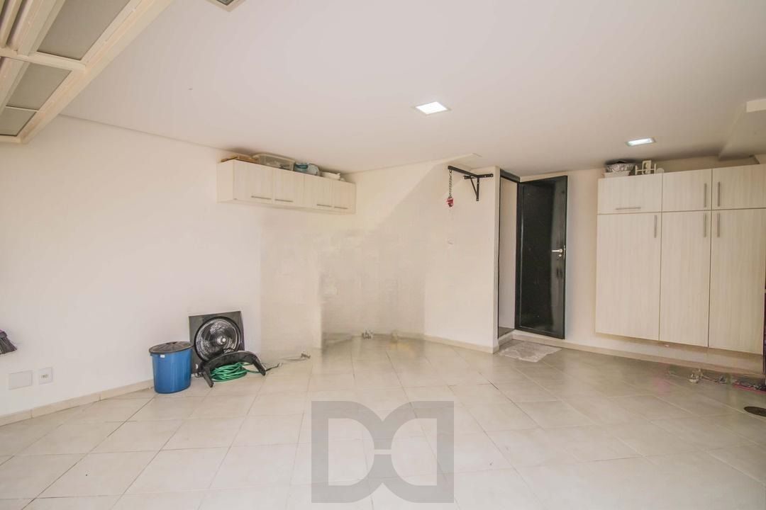 Casa em condomínio com pátio e suíte – Jardim São Pedro, POA — foto 27