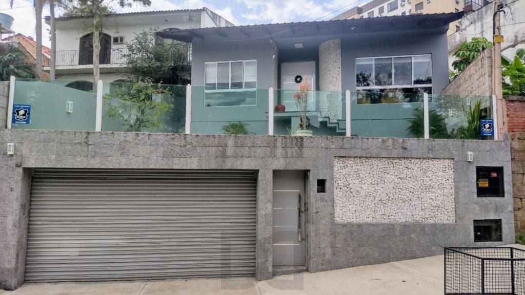 Casa reformada com 3 suítes patio e piscina no bairro Cristo Redentor — foto 3