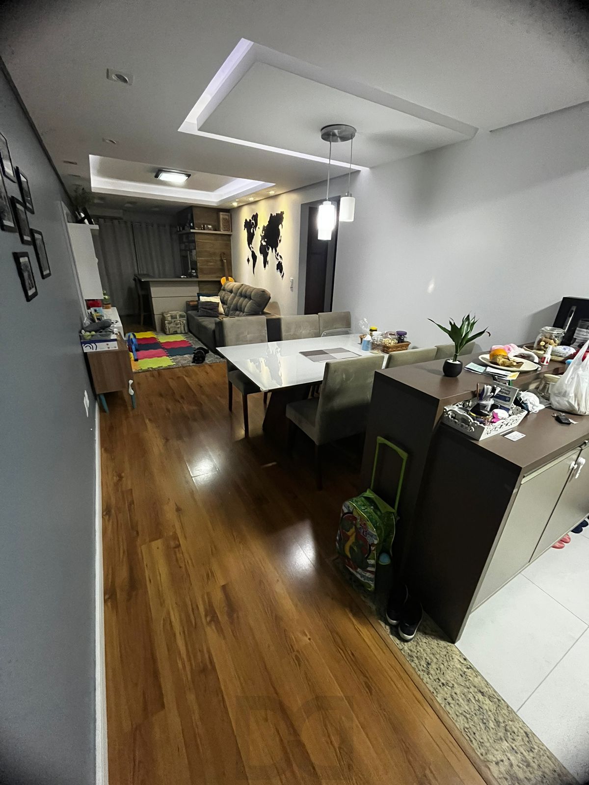 Apartamento mobiliado 2 dormitórios com suíte e 2 vagas em Petrópolis Poa — foto 4