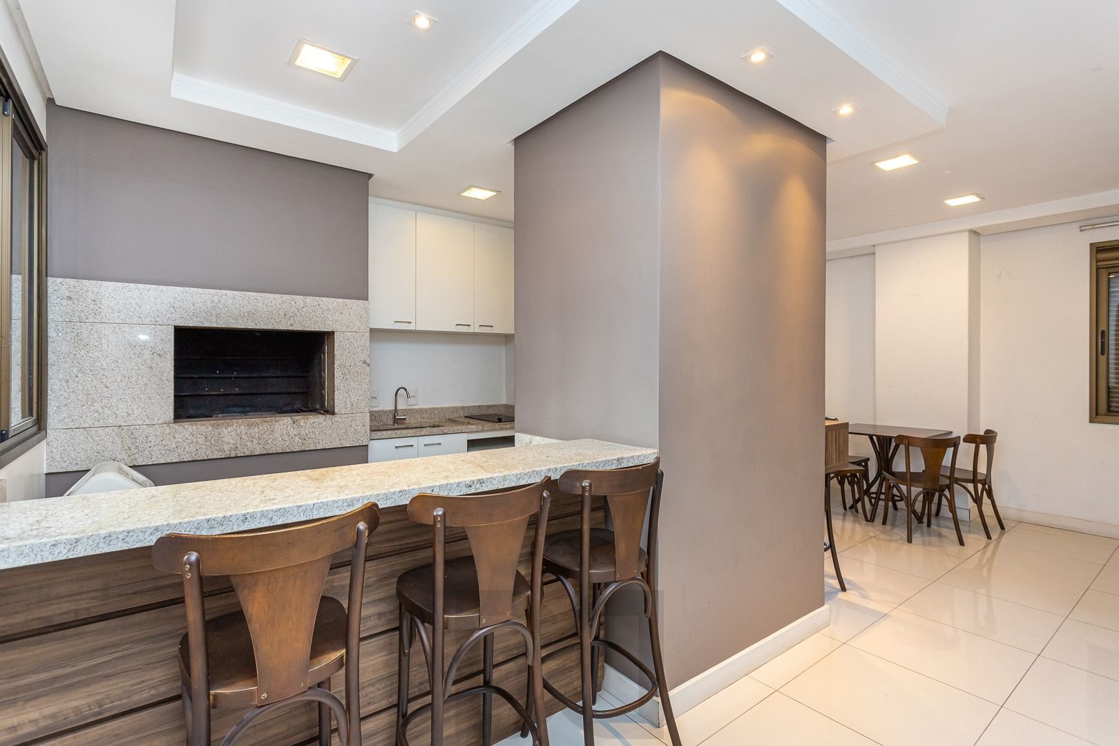 Apartamento Garden 3 Dorms (2 Suítes), 181m², 2 Vagas – Auxiliadora, POA — foto 28