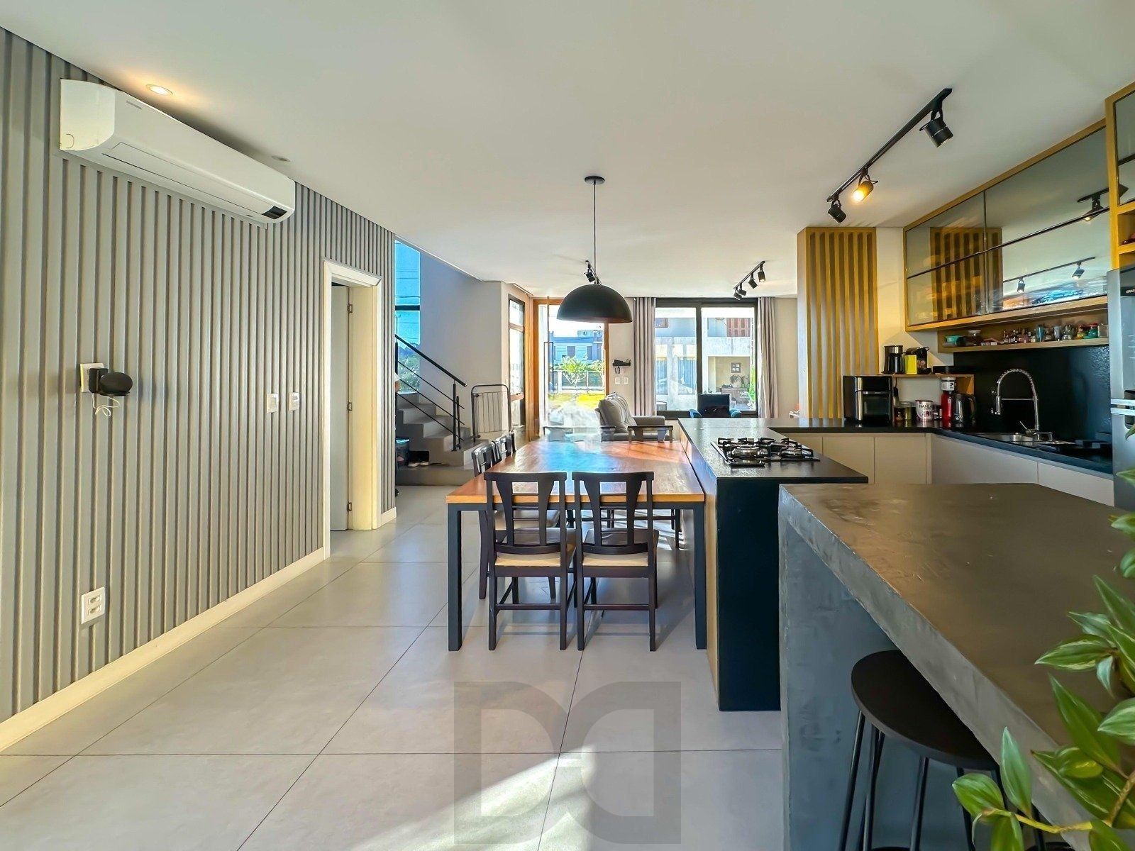 Casa em condomínio com piscina e suíte no Jardim Itu — foto 14