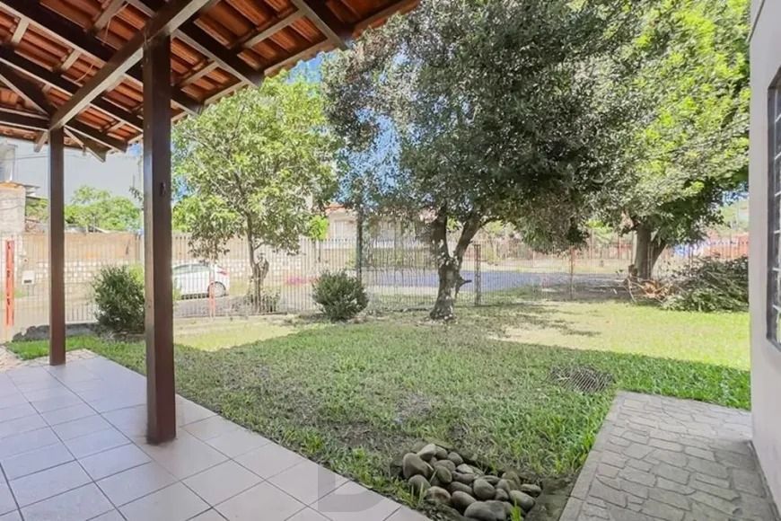 Casa térrea com 4 dormitórios, suíte e 2 vagas. — foto 31