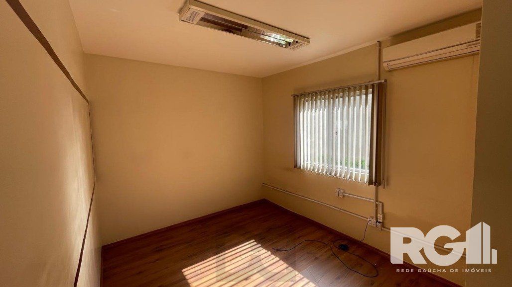 Prédio Comercial Imponente com 1.200m² na Zona Norte de Porto Alegre — foto 21
