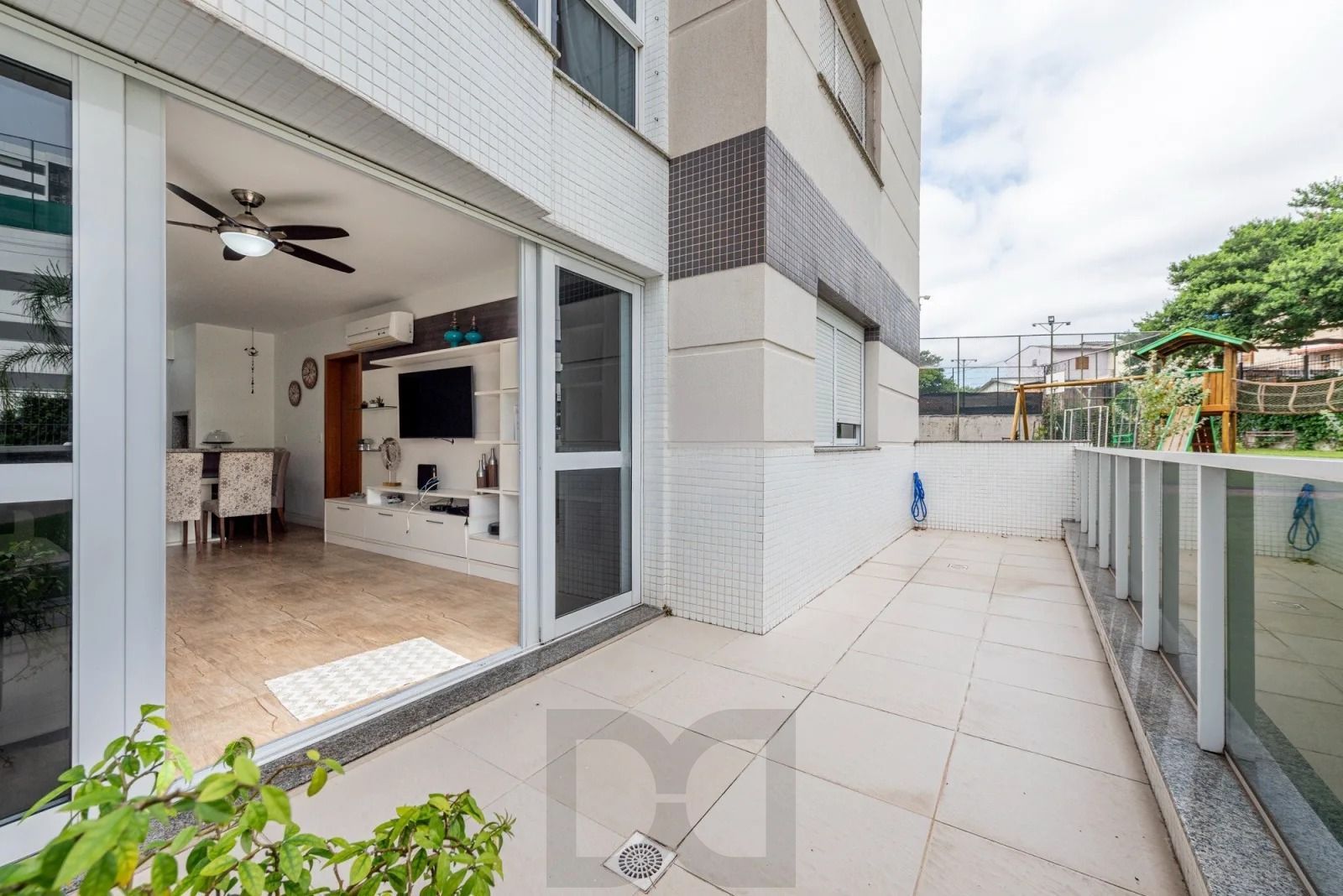 Apartamento Garden Semimobiliado 3 Dormitórios Próximo ao Iguatemi — foto 13