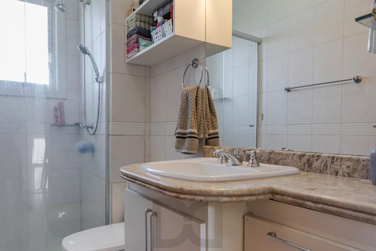 Casa em condomínio com 3 dormitórios, suíte e 2 vagas — foto 8