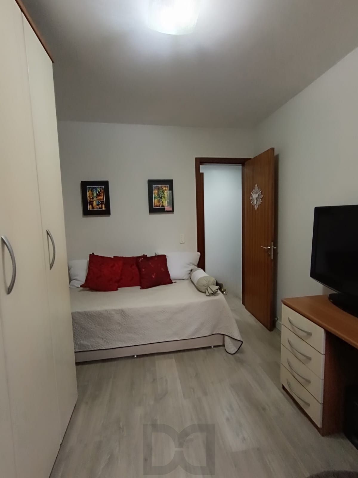 Apartamento semimobiliado com 67,37 m² de área privativa com 3 dormitórios — foto 15