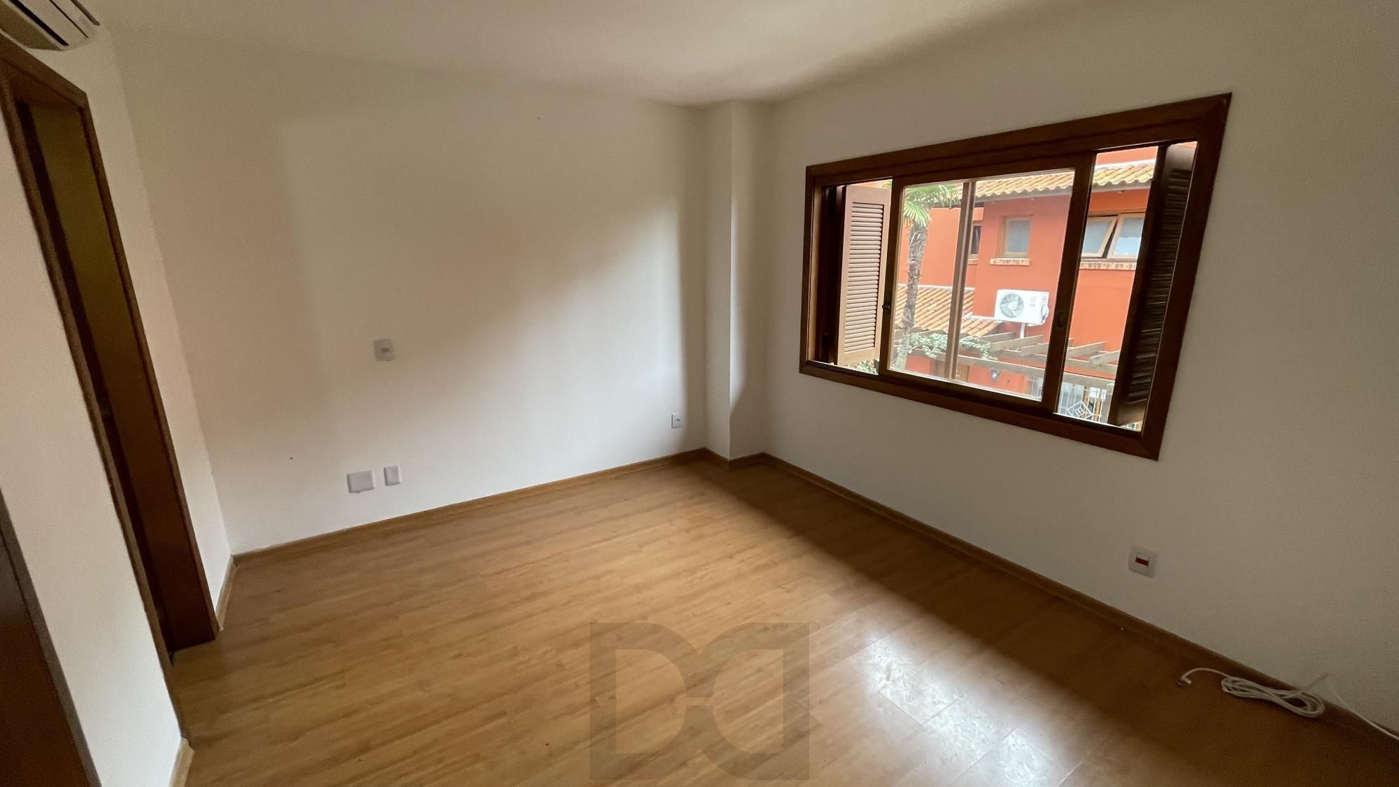 Casa em condomínio com 3 dormitórios, suíte, lavabo e 2 vagas. — foto 18