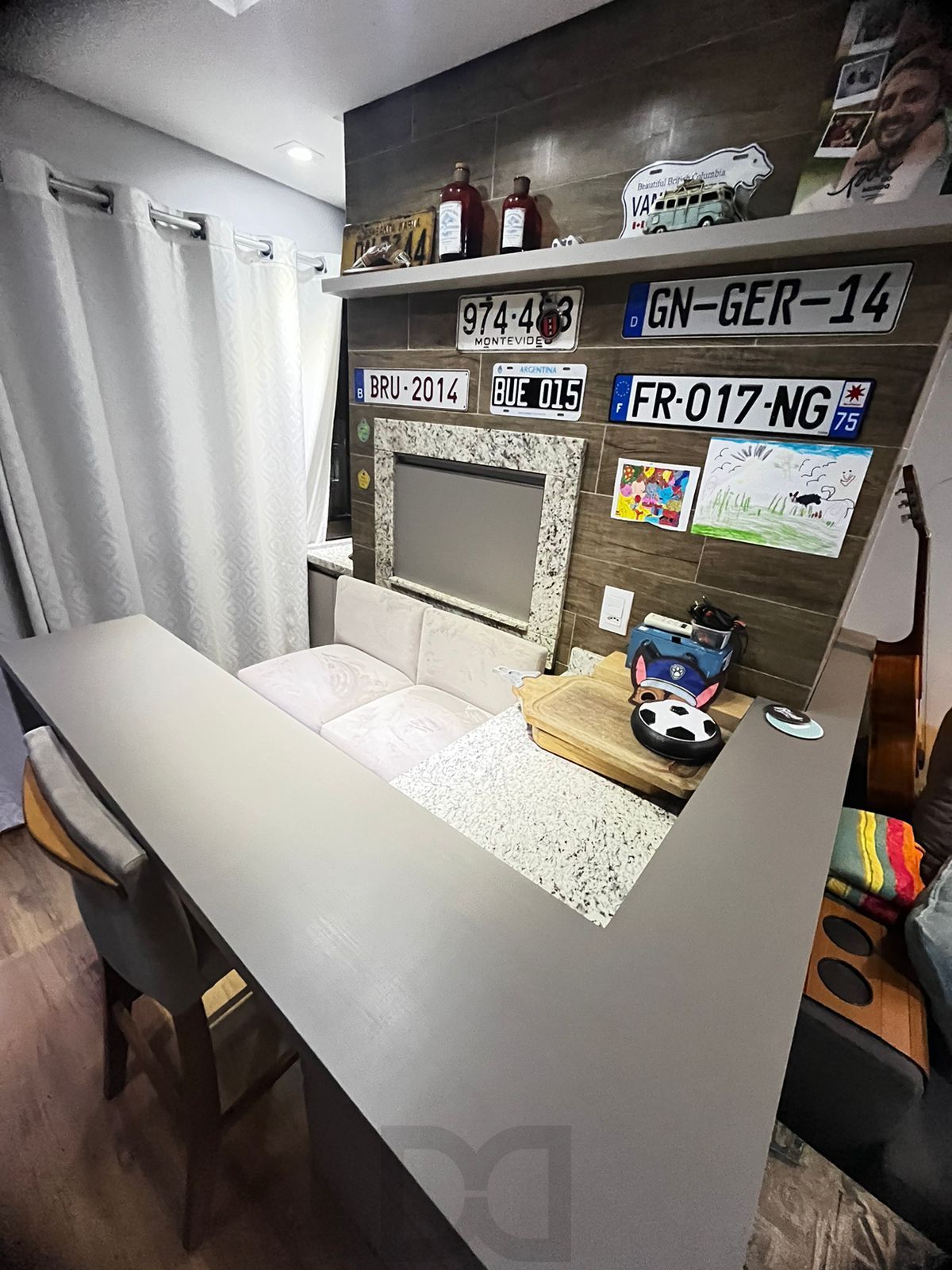 Apartamento mobiliado 2 dormitórios com suíte e 2 vagas em Petrópolis Poa — foto 6