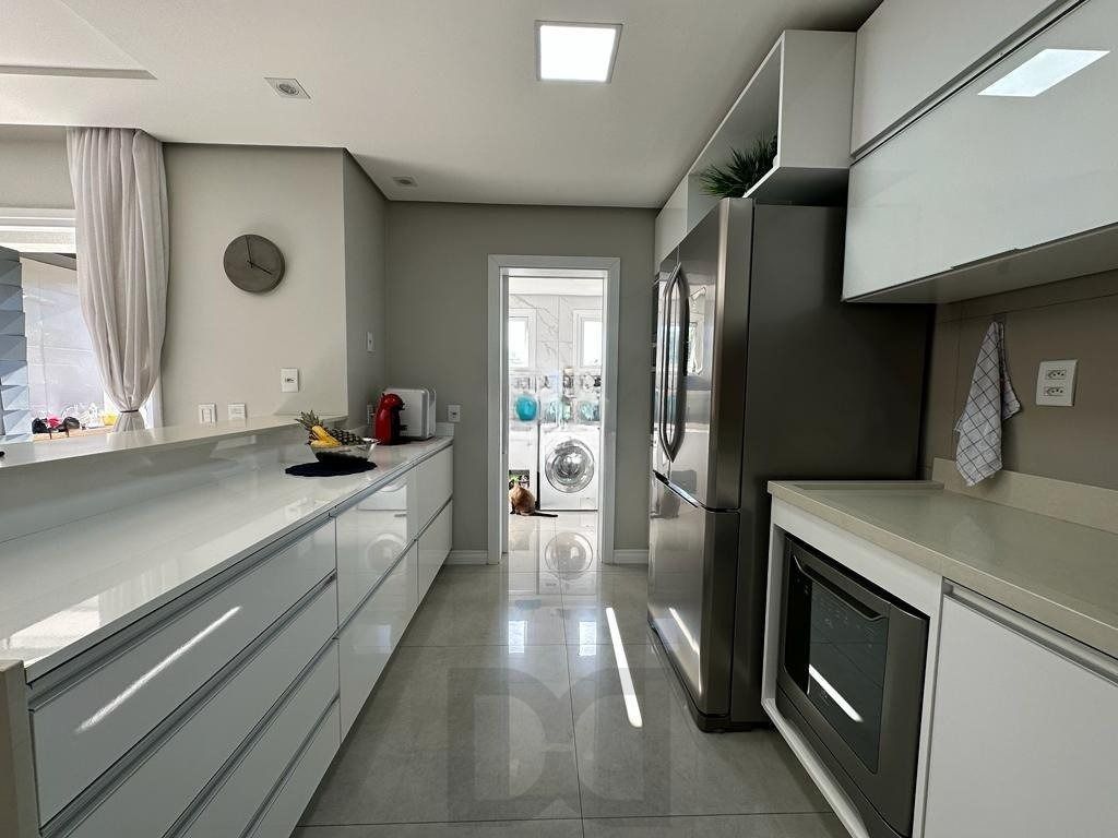 Casa em condomínio com 3 dormitórios, suíte master, espaço gourmet com piscina. — foto 5