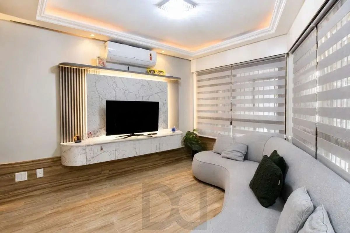 Casa com 3 dormitórios, suíte, churrasqueira e piscina. — foto 2