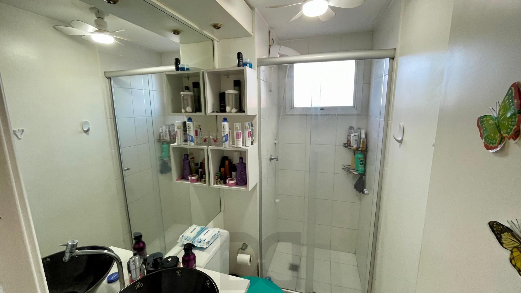 Apartamento Semimobiliado com 3 Dormitórios e Suíte — foto 13