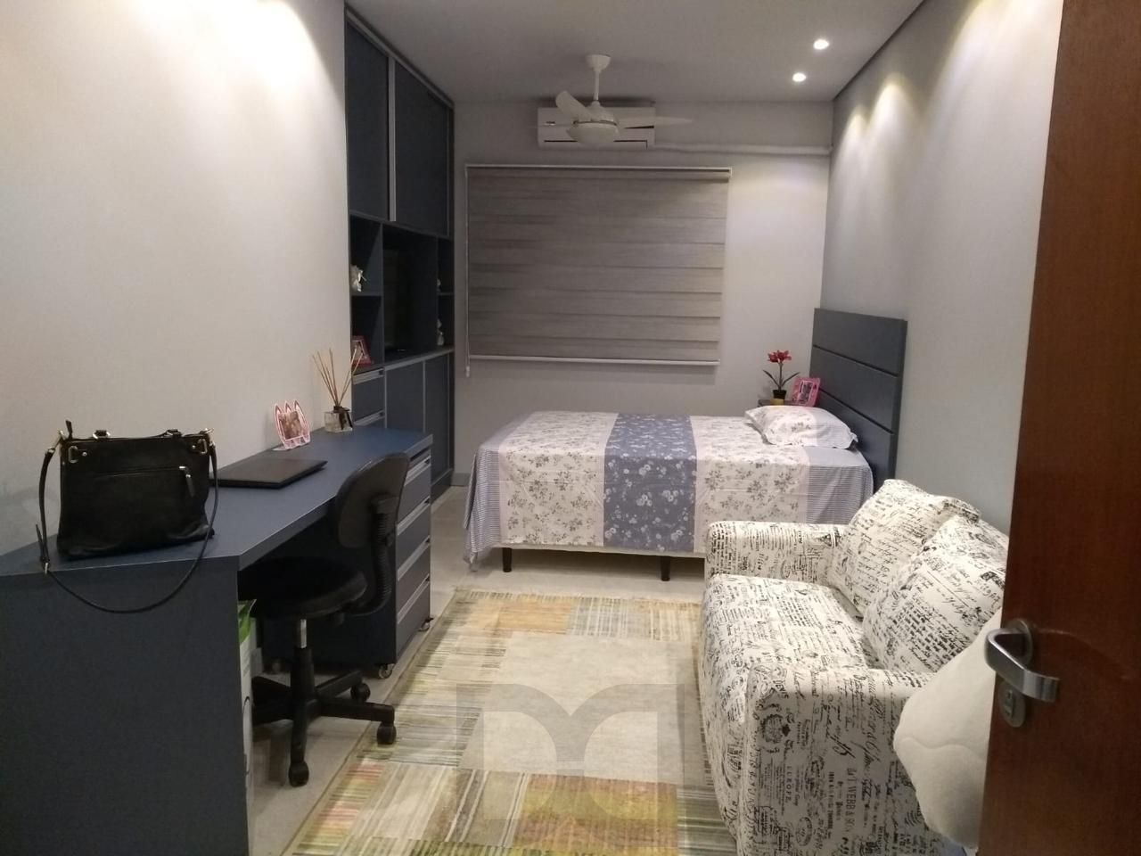 Amplo apartamento 2 dormitórios, suíte com closet, Avenida Brasil - Navegantes — foto 18